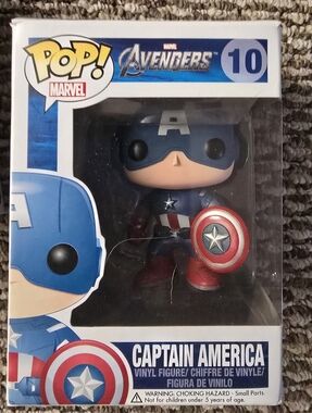 Marvel Avengers Captain America Pop! Vinyl Figure - Red, Gold, Blue
